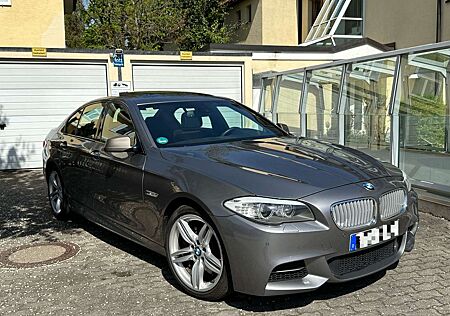 BMW 550 M550d xDrive Lim. AHK HUD S-Dach 8-F Bereift