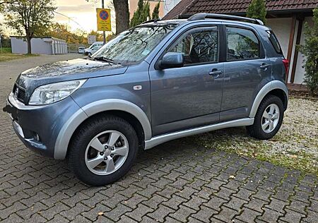 Daihatsu Terios gebraucht kaufen Daihatsu Terios 4WD Top S