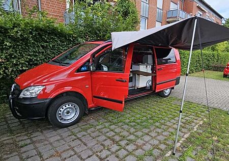 Mercedes-Benz Vito Camper Bett/Sofa Küche