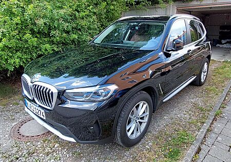 BMW X3 xDrive20i Aut. ACC/AHK/DriveProf/LifeCock
