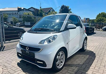Smart ForTwo cabrio Micro Hybrid Drive 52kW Servo Navi