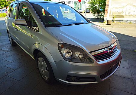 Opel Zafira 1.8 Edition