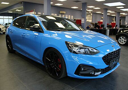 Ford Focus 2.3 EcoBoost ST Edition - 1. Hand -