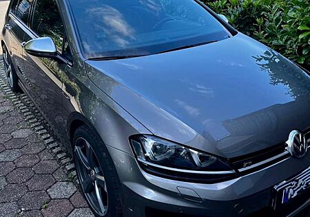 VW Golf R Volkswagen