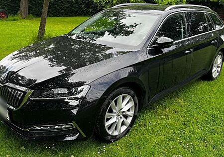 Skoda Superb Combi 1.4 TSI iV DSGStyle