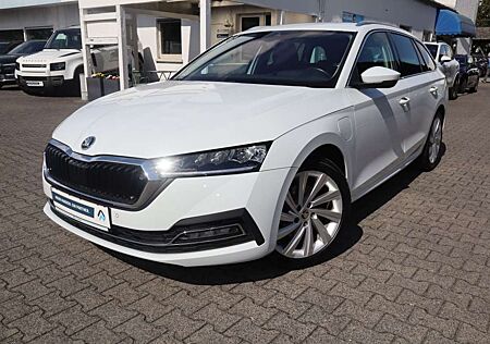 Skoda Octavia Combi 1.4 TSI iV DSG Style|AHK|NAVI|SHZ