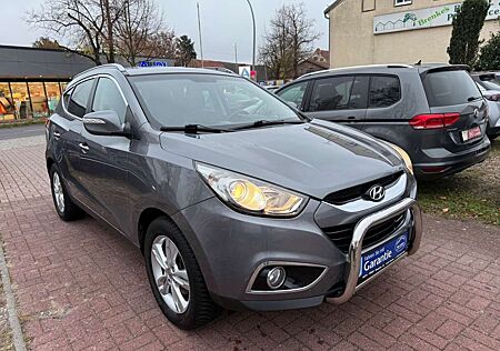 Hyundai ix35 Style 4X4 AWD+TEMPOMAT+AHK+LEDER+STANDHEIZ.