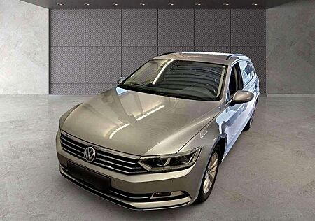 VW Passat Variant Volkswagen Comfortline2.0TDI DSG Navi LED SH