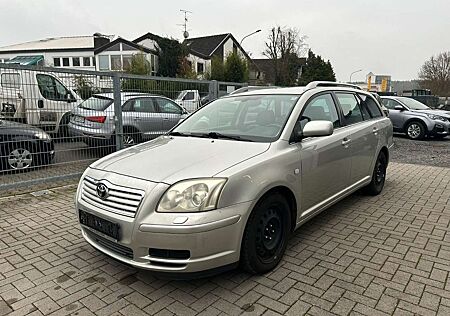 Toyota Avensis Kombi 2.0 Executive Automatik