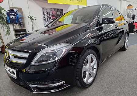 Mercedes-Benz B 180 BlueEFF. 7G-DCT,Sportp.,Xenon,Panod.,Kamera,Memory