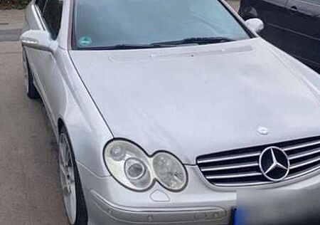 Mercedes-Benz CLK 320 Coupe Avantgarde