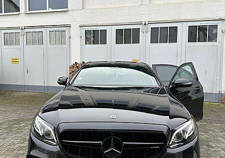 Mercedes-Benz E 400 d 4Matic 9G-TRONIC AMG Line