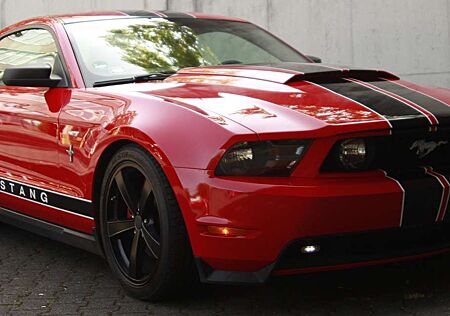 Ford Mustang V6 Premium Automatik