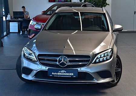 Mercedes-Benz C 300 de T 9G-tron. Avantgarde LED~Navi~RFKam~AHK