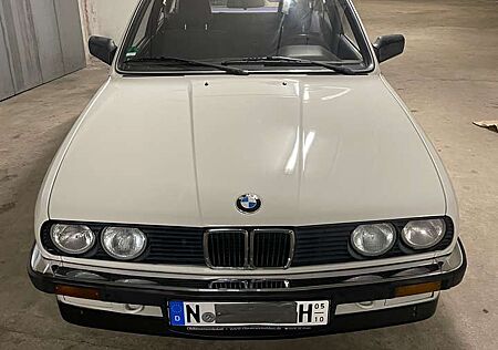 BMW 325 E30 Kat, 2,7 Eta Automatik