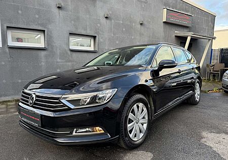 VW Passat Variant Volkswagen Comfortline ACC AHK Massage