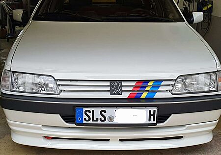 Peugeot 405 GRI