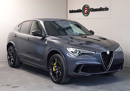 Alfa Romeo Stelvio Quadrifoglio Q4 1.Hand*Top Zustand