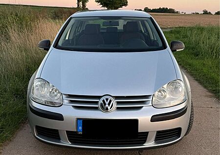 VW Golf Volkswagen 2.0 TDI Trendline