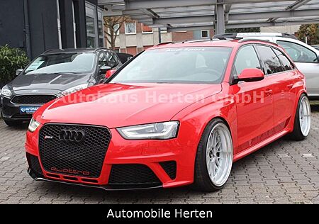 Audi RS4 Avant 4.2 FSI Quattro*MEGA OPTIK*MAX VOLL!
