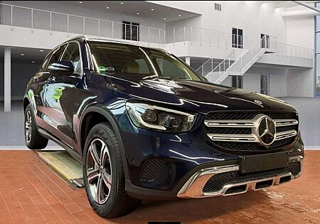 Mercedes-Benz GLC 300 deExclusive Burmest*HUD*19*AHK*360*Virtu