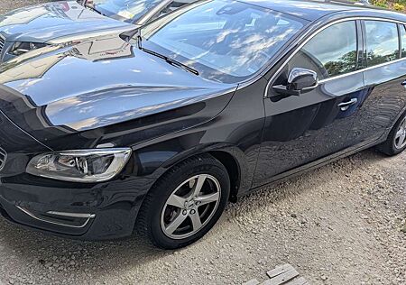 Volvo V60 Summum