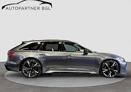 Audi RS6 Avant 4.0 TFSI quattro 5 J Garantie Pano