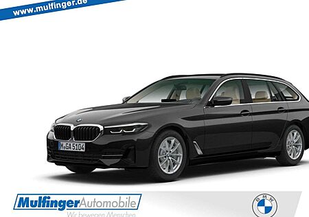 BMW 520 d T. HUD Kamera Driv/Park-Ass. LiveProf. DAB