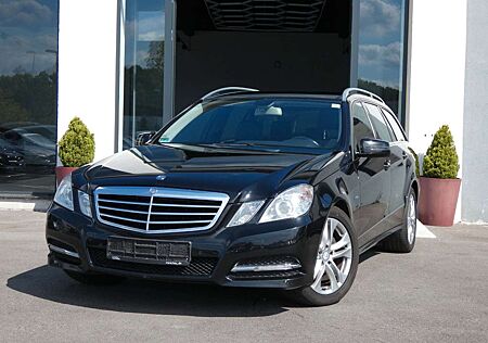 Mercedes-Benz E 220 CDI T-Modell*Leder*Navi*Pdc*Tempomat*