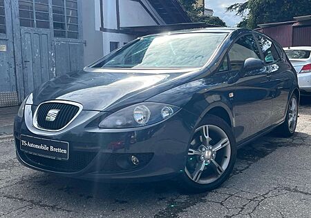 Seat Leon 1,8l TSI,TÜV:04/2027,Klima,AHK,6-Gang