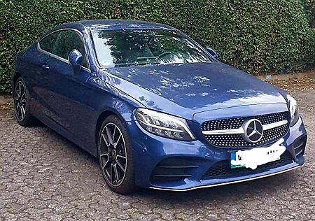 Mercedes-Benz C 300 Coupe 9G-TRONIC AMG Line