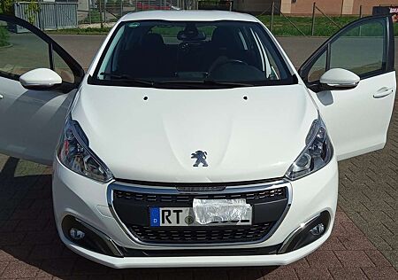 Peugeot 208 PureTech 82 Style