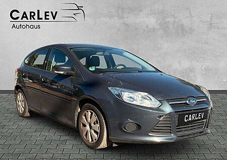 Ford Focus Zahnriemen neu TÜV neu