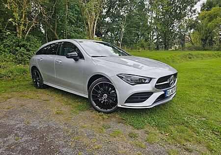 Mercedes-Benz CLA 250 e Shooting Brake 8G-DCT AMG Line
