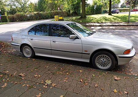 BMW 520i 520 TÜV bis Jan.26