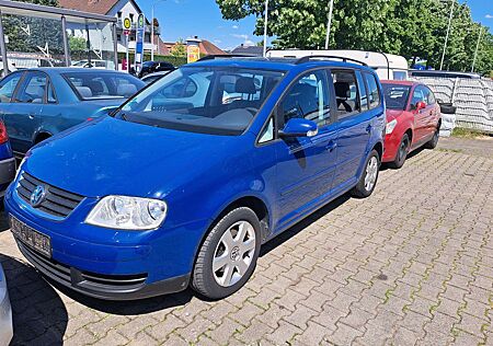 VW Touran Volkswagen * Automatik - Klimaanlage *