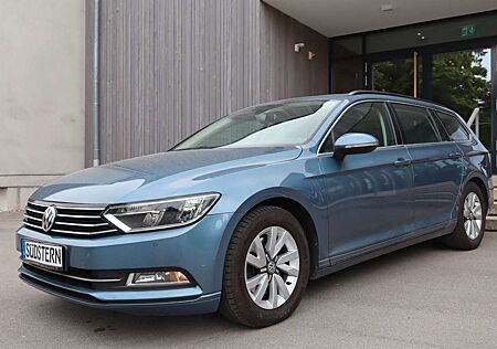 VW Passat Variant Volkswagen Comfortline /Navi/Schalter/PDC