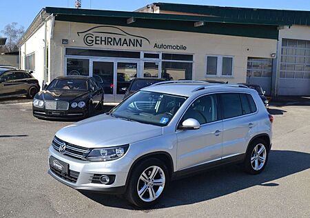 VW Tiguan Volkswagen 2,0 TDI Sport&Style BMT*Navi*Alu*AHK*EU6