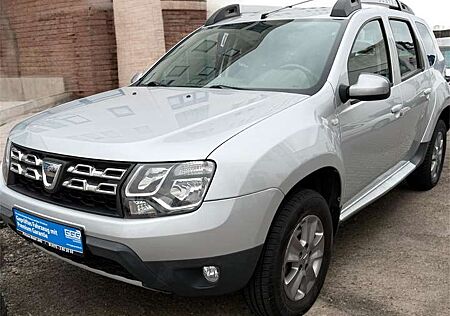 Dacia Duster 4x2, Navi, Leder, Tempomat, 1 Hand, Scheckheft