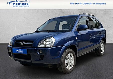 Hyundai Tucson 2.0 2WD GLS 1. Hand Klima Tüv Wenig Km
