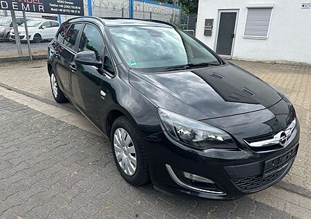 Opel Astra J Active