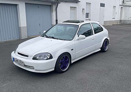 Honda Civic 1.4i S