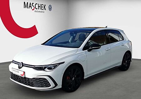 VW Golf Volkswagen GTE Navi Pano Standh DCC Keyless IQLight Pano