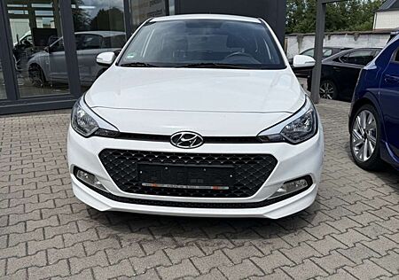 Hyundai i20 Yes! Navi - Sitzh. - Apple Carplay