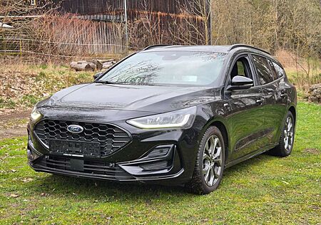 Ford Focus ST-Line X MHEV*HEAD-UP*AHK*LED*WINTER-PAKET*