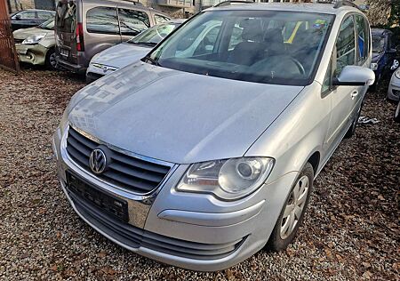 VW Touran Volkswagen Trendline