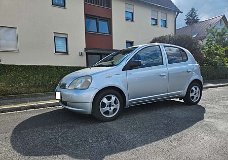 Toyota Yaris 1.3 lAutomatik