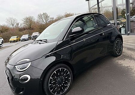 Fiat 500E La Prima Pano Navi Kamera LED JBL Sound ACC