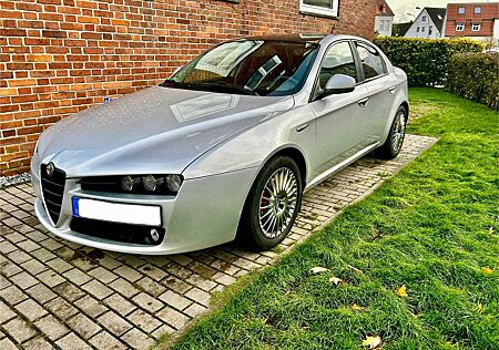 Alfa Romeo 159 2.2 JTS 16V Elegante
