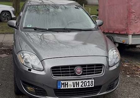 Fiat Croma 2.2 16V MPI Emotion (12.2007->)